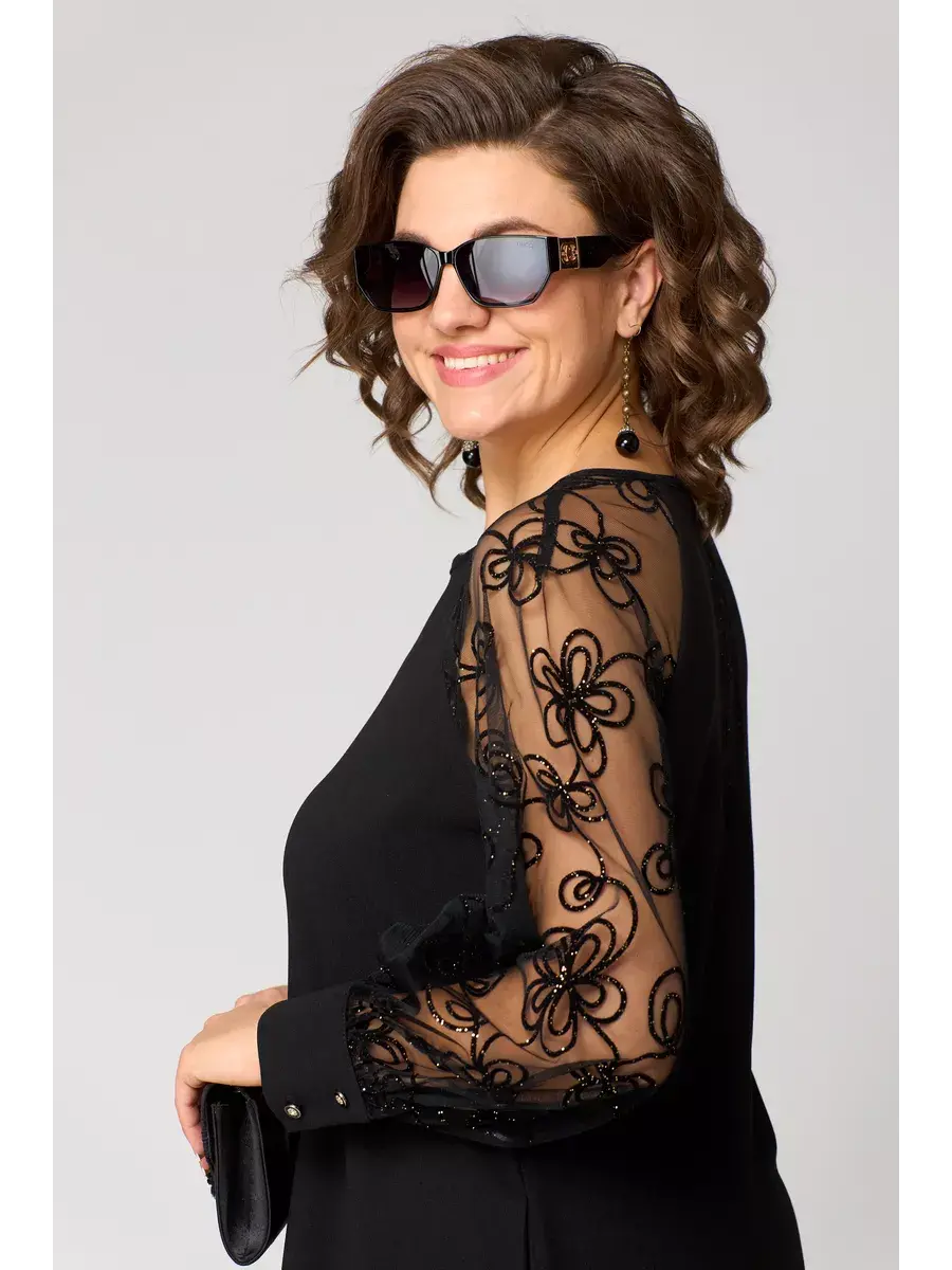 Everly | Elegant Dress with Lace Sleeves