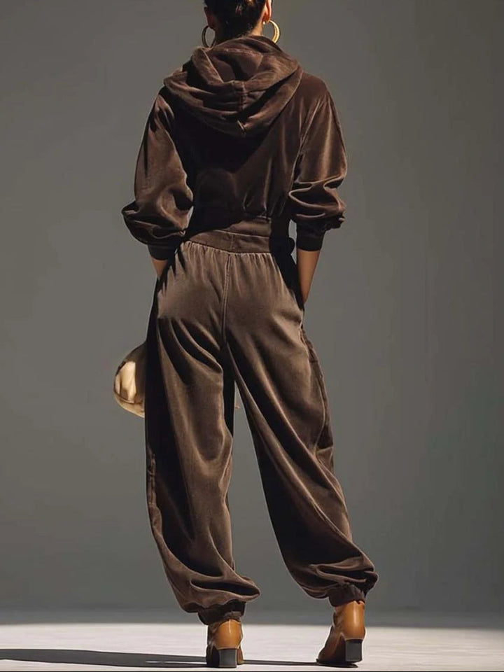 Vintage brown velvet hoodie and loose pants (with belt)