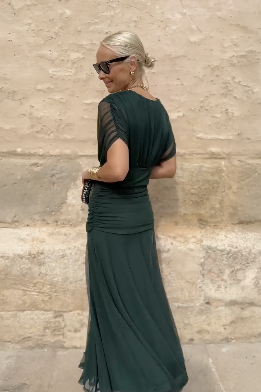 Atelier Nuit – Floral V-Neck Maxi Dress