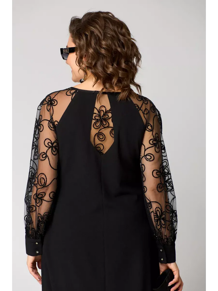 Everly | Elegant Dress with Lace Sleeves