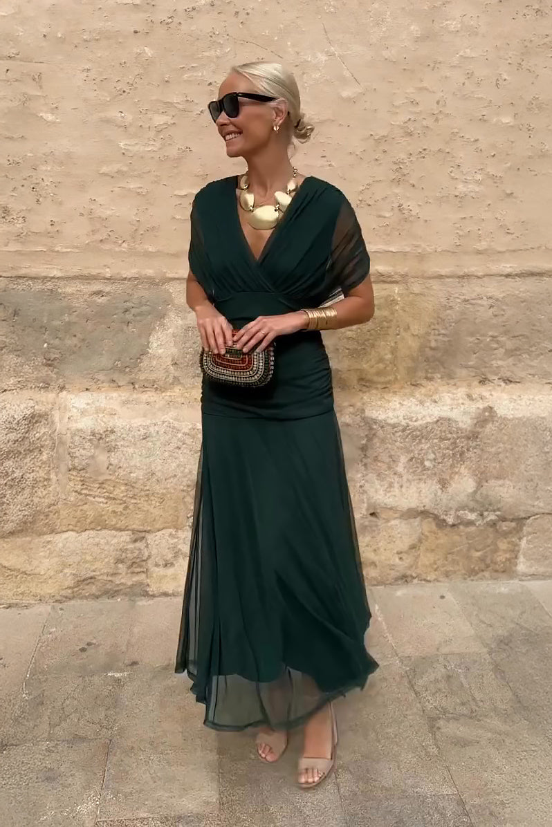 Atelier Nuit – Floral V-Neck Maxi Dress