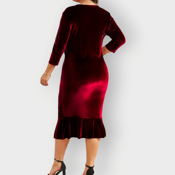 Yara - Luxe Velvet Pleated Midi Dress