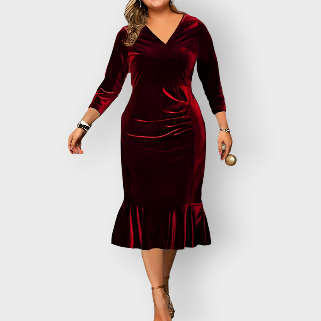 Yara - Luxe Velvet Pleated Midi Dress