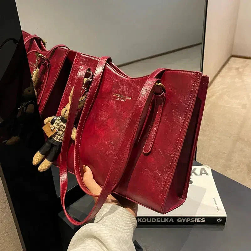 Maison Velora – Classic Structured Bag with Bunny Charm