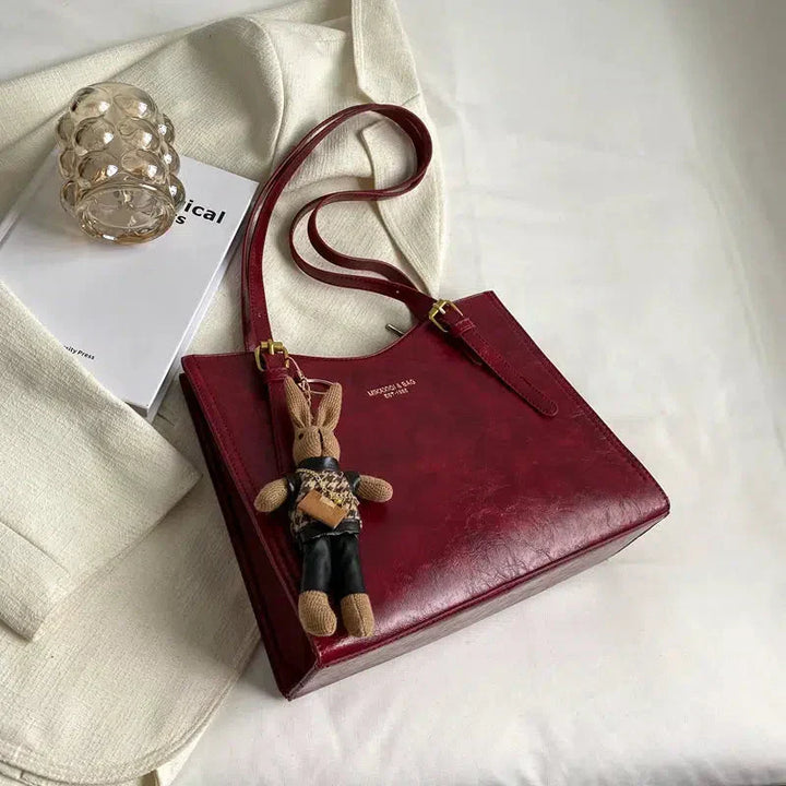 Maison Velora – Classic Structured Bag with Bunny Charm