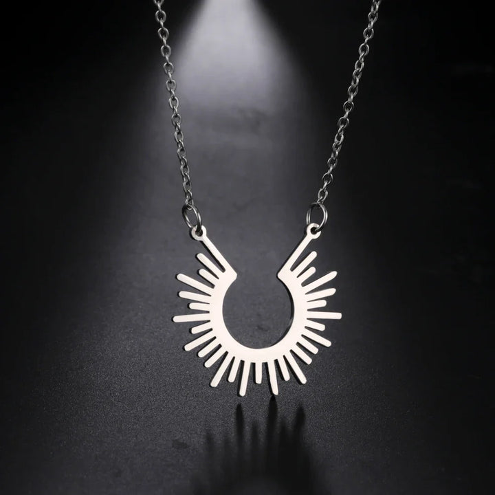 Elandra Chain