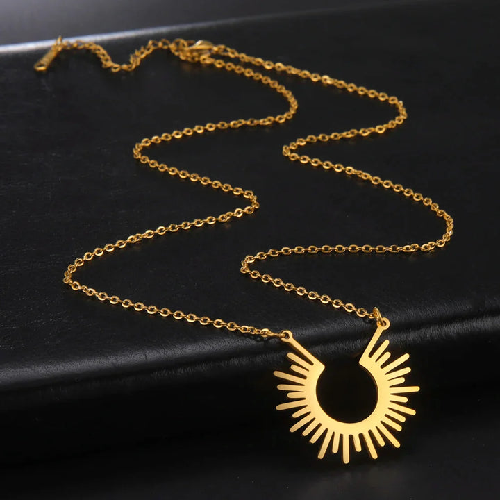 Elandra Chain