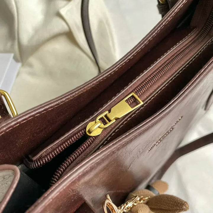 Maison Velora – Classic Structured Bag with Bunny Charm