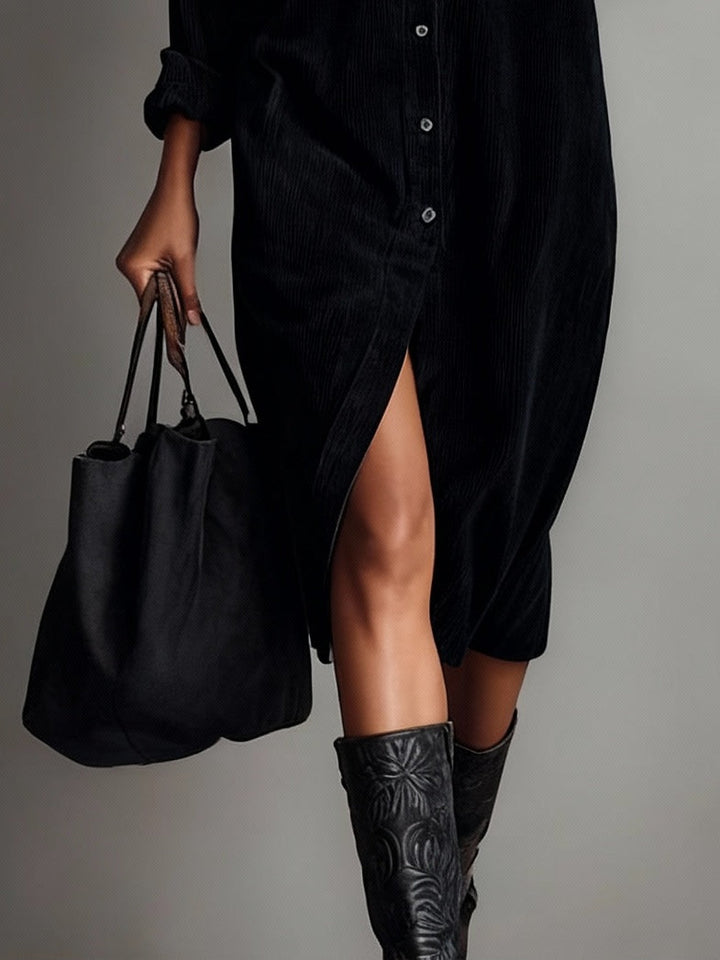Loose midi dress made of corduroy with double breast pockets and buttons