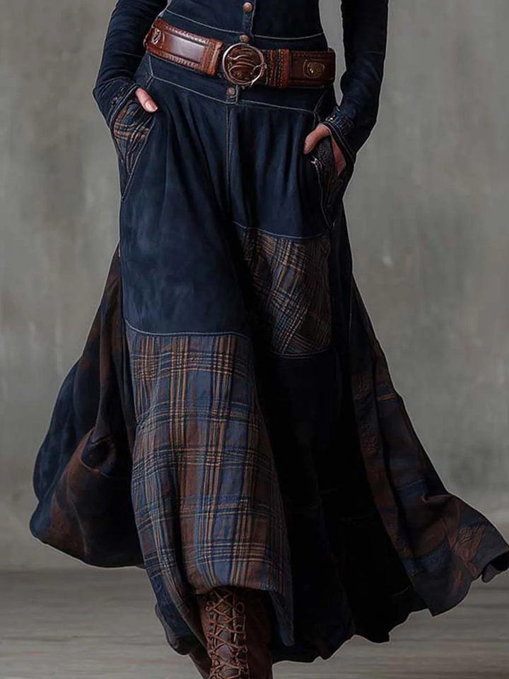 Vintage maxi dress with check pattern in dark blue (with belt)