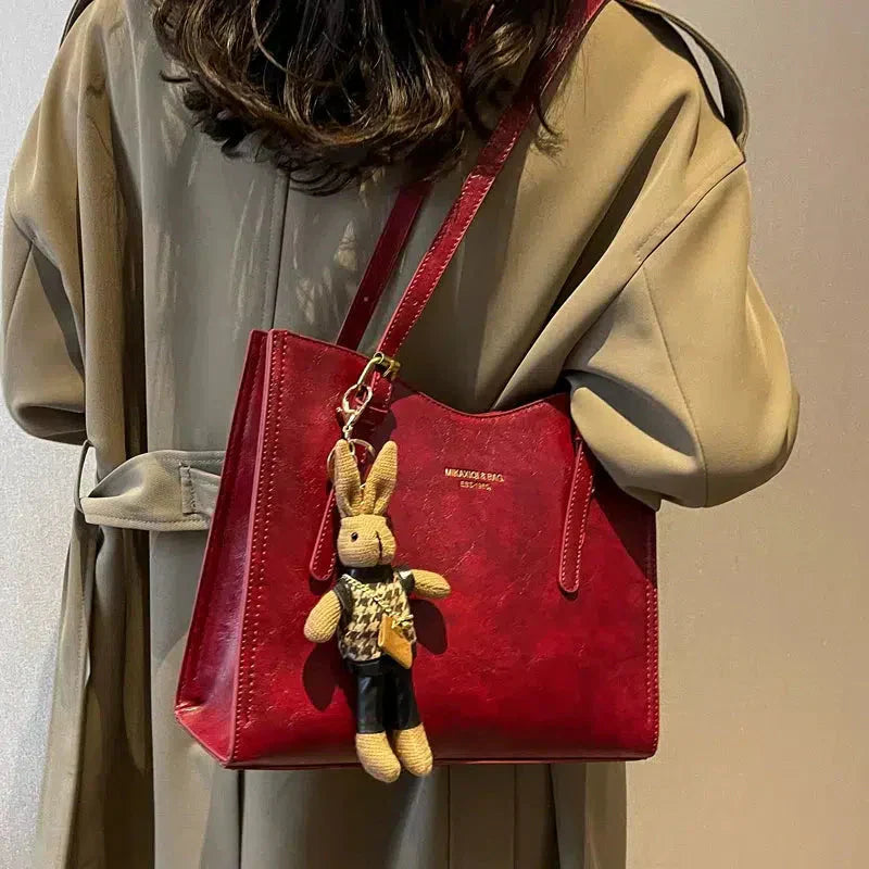 Maison Velora – Classic Structured Bag with Bunny Charm