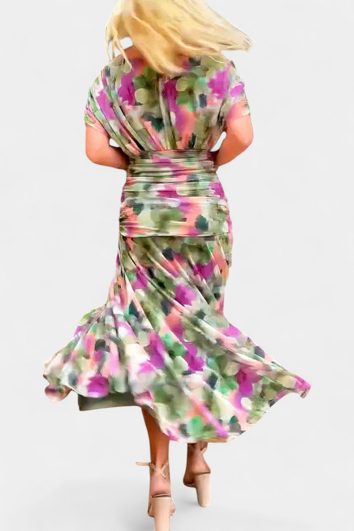 Laluna® | Elegant Dress with V-Neck