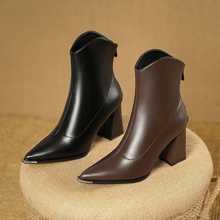 Noxé | Elegant Chelsea Boots with Chrome Tip
