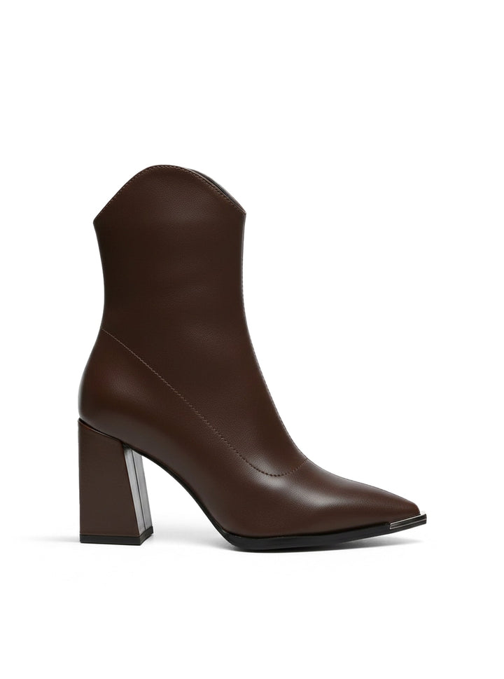 Noxé | Elegant Chelsea Boots with Chrome Tip