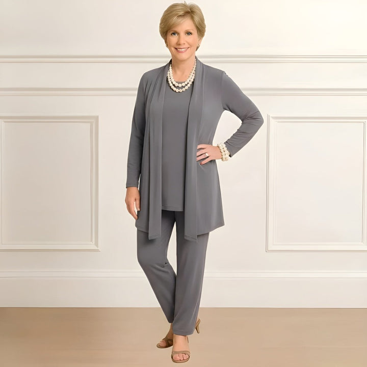 Winslow & Co. Three-Piece Lounge Set