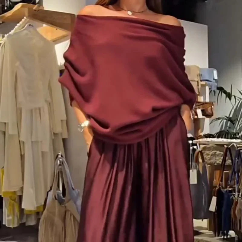 Everly | Elegant set with off-the-shoulder design
